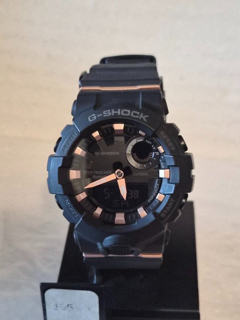 Casio G Shock NWT Steptracker Bluetooth